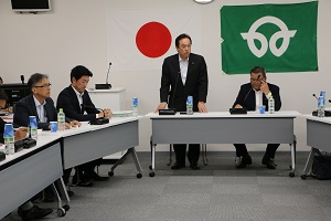 議会全員協議会